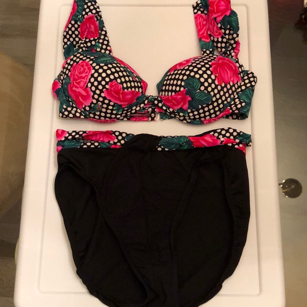 Swim Shaper Bikini Nylon/Spandex Size 8